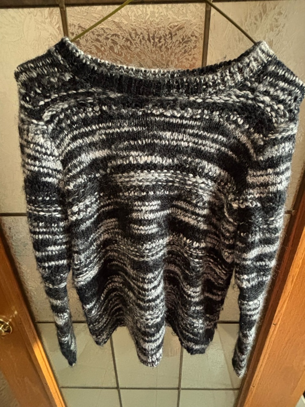 JONES NEW YORK WOOL BLEND SWEATER 18” - 21.5” PTP